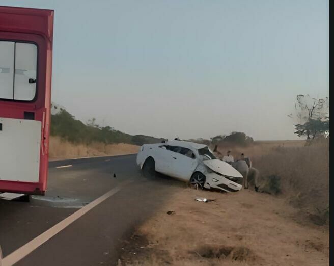 Imagem de compartilhamento para o artigo Capotamento de Veículo na MS-316 deixa um Morto e três feridos próximo à fazenda São Marcos da MS Todo dia